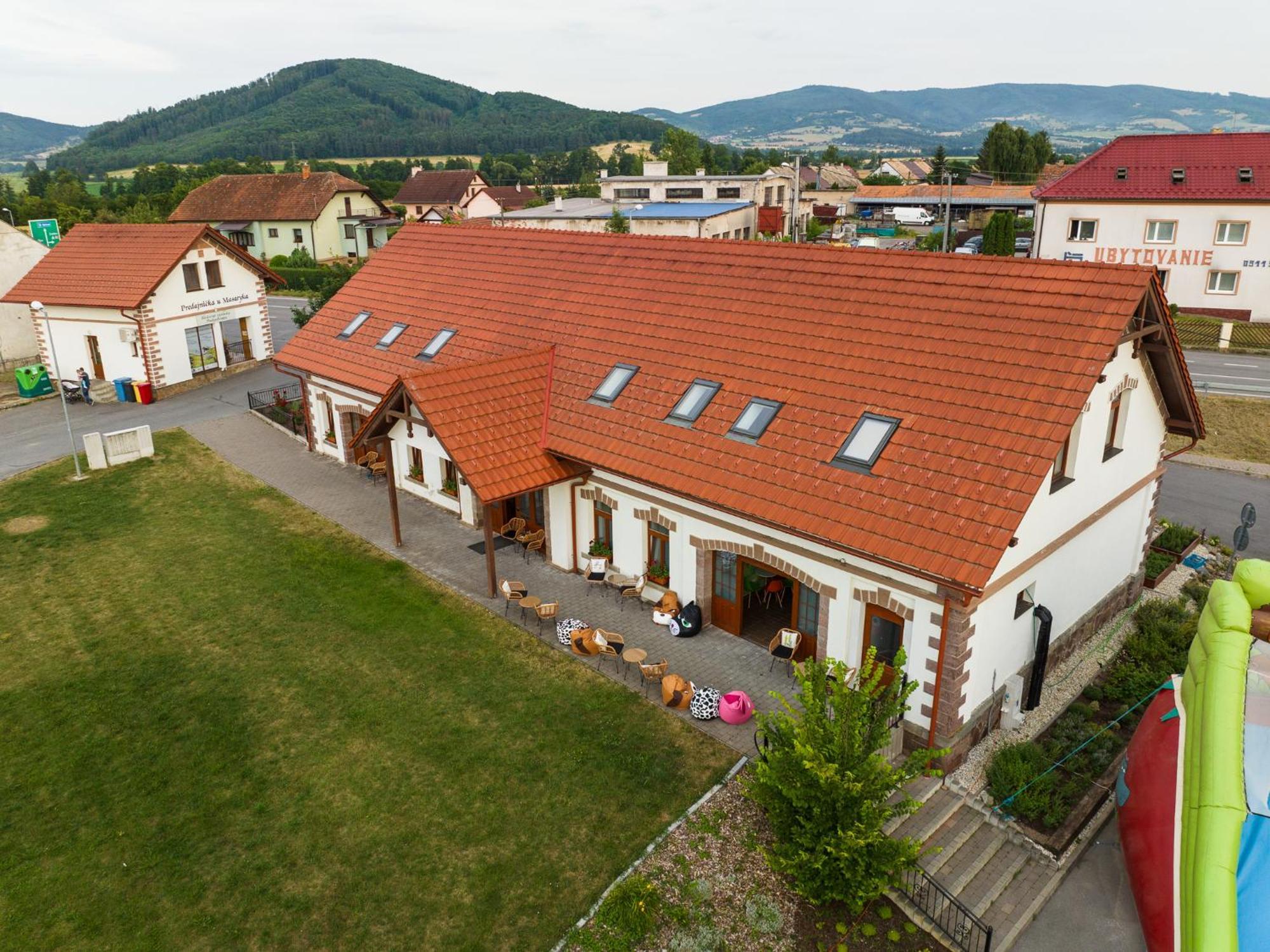 Rezort Masarykov Dvor Pstrusa Exterior photo